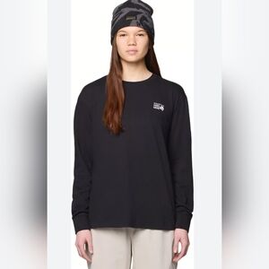 Mountain Hardwear Black Long-Sleeve Logo Tee with White Chest Graphic